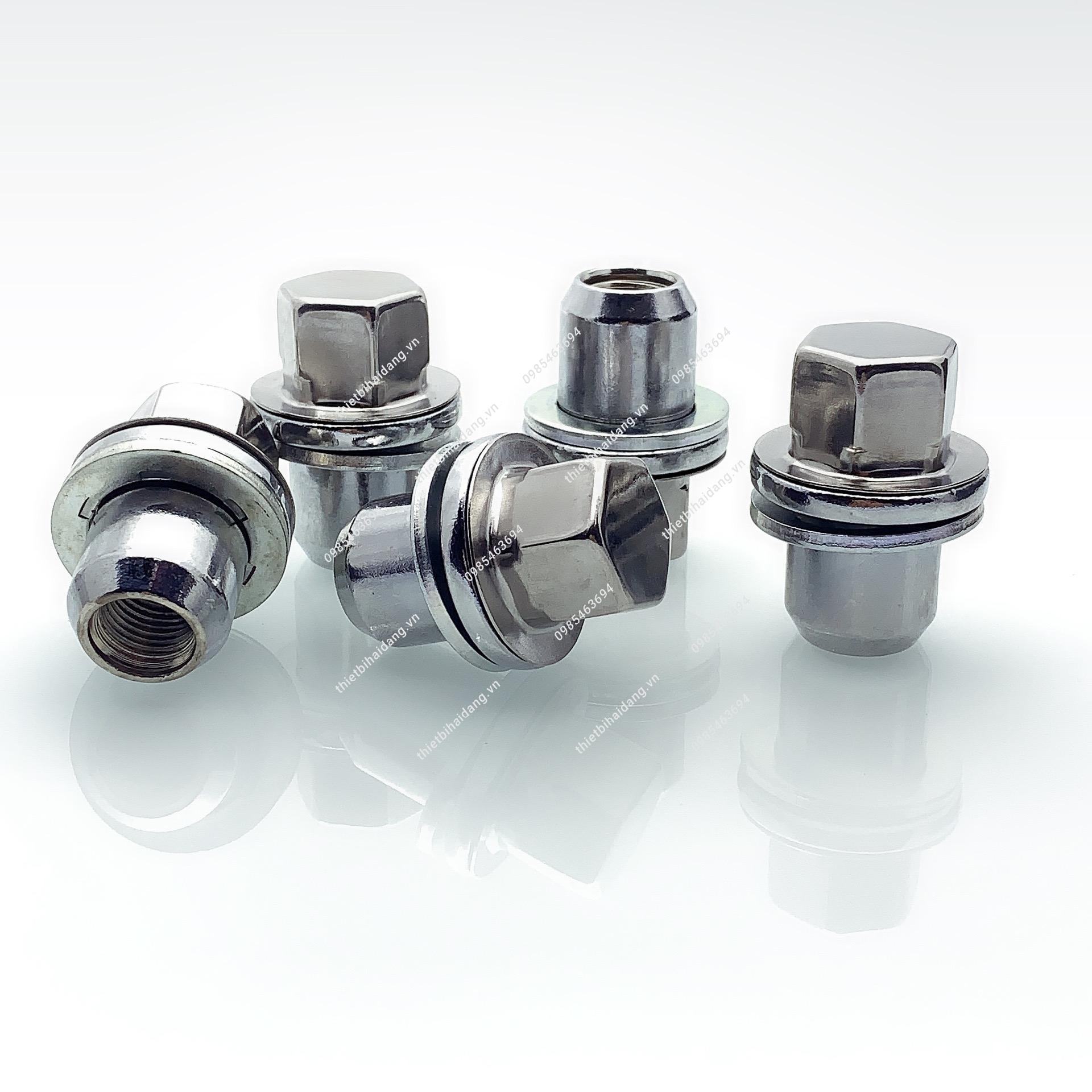 Ốc lốp Range Rover đúc nguyên khối (3)