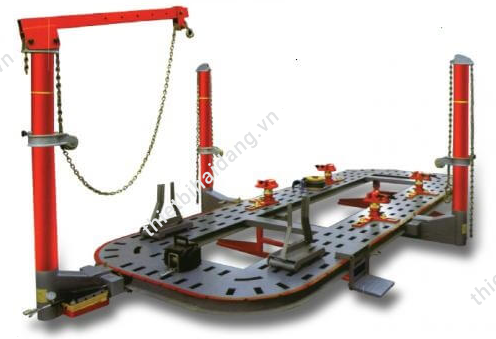 bệ kéo nắn xe tai nạn