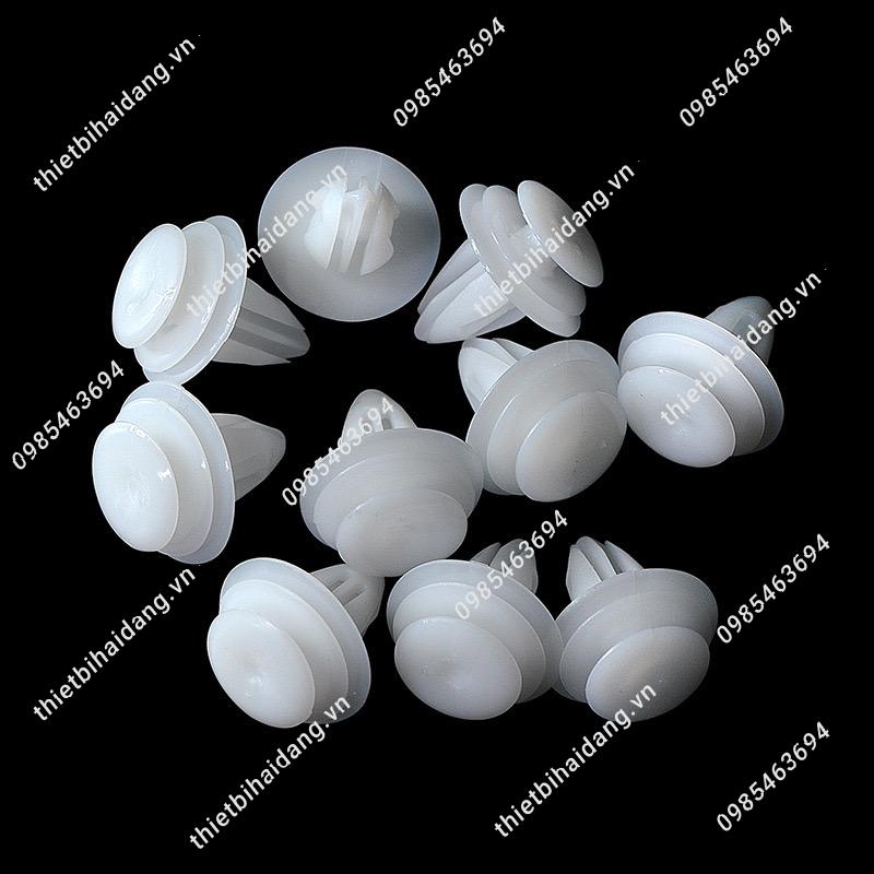 chot-nhua-tapi-noi-that-o-to (3)