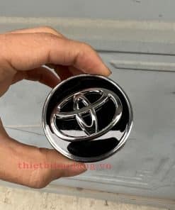 Logo mâm xe, ốp lazang bánh xe ô tô Toyota, đường kính 53mm