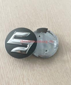 Logo chụp mâm lazang bánh xe ô tô Suzuki, đường kính 54mm