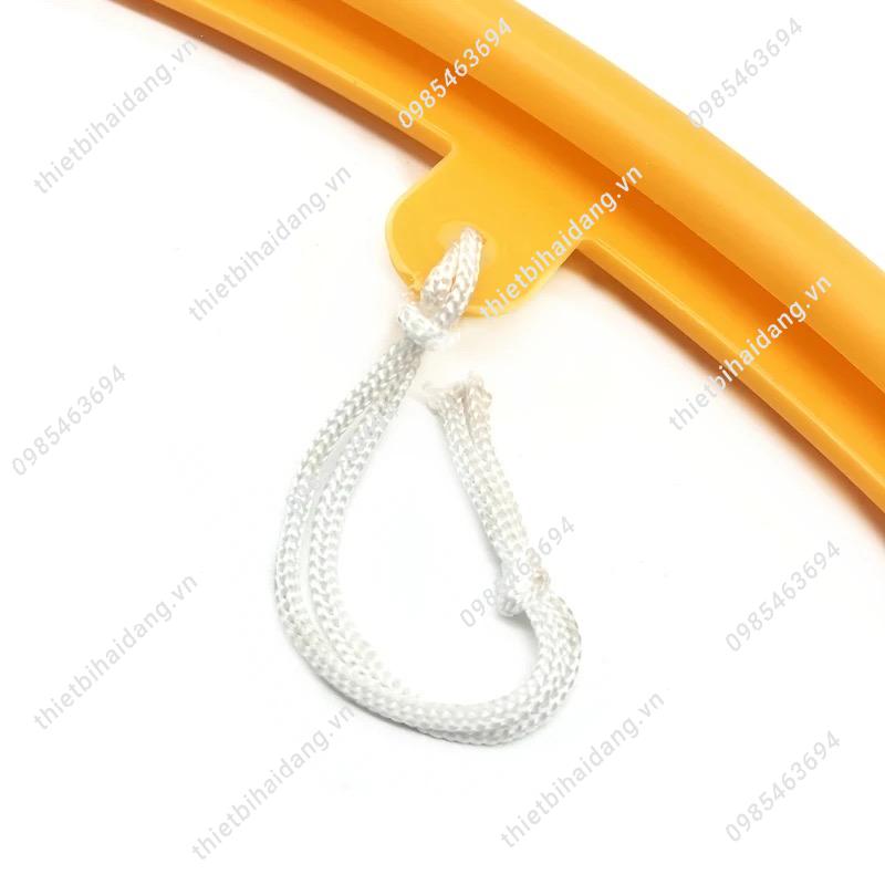 nhua-kep-vanh-mam-chong-xuoc-mam-xe (1)